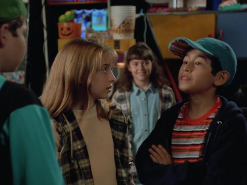 Lois & Clark: The New Adventures of Superman Season 1 Episode 7 - Smart Kids