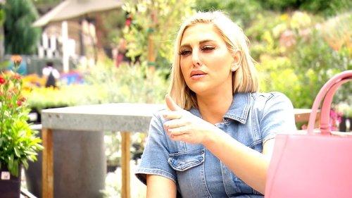 The Real Housewives of Orange County Season 17 Episode 10 - A Doppelgänger Disaster