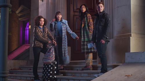 Never Have I Ever Season 4 Episode 5 - ...been to New Jersey