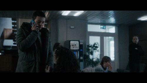 Sentinelles Season 2 Episode 1 - Episode 1