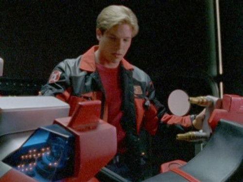 undefined Season 8 Episode 35 - Web War