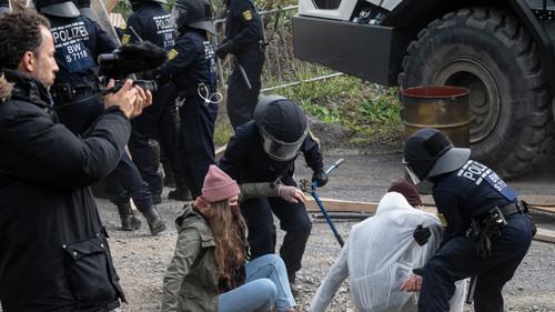 SOKO Stuttgart Season 13 Episode 22 - Episode 22