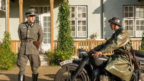 Seaside Hotel Season 7 Episode 2 - Cooperation