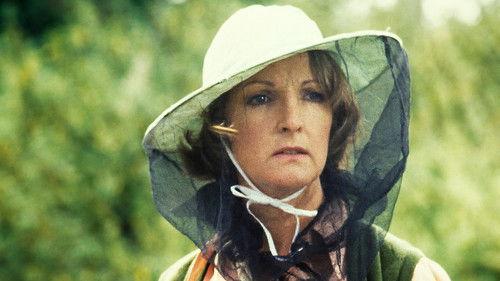 To the Manor Born Season 3 Episode 4 - Birds Vs Bees