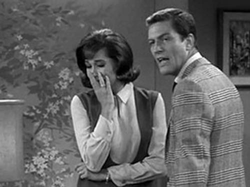 undefined Season 3 Episode 3 - Laura's Little Lie