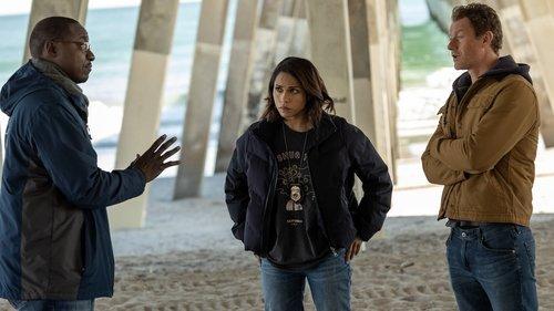 Hightown Season 2 Episode 9 - Small Craft Warning