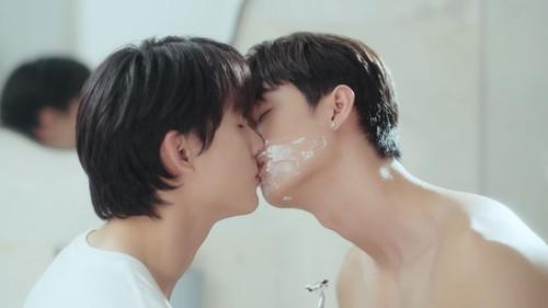 Melody of Secrets Season 1 Episode 9 - Damp All