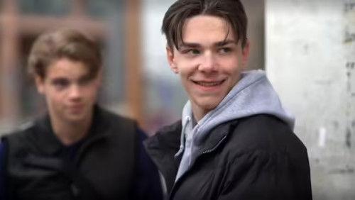 Strula Season 6 Episode 14 - Someone is Waiting