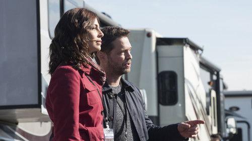 Private Eyes Season 2 Episode 1 - The Extra Mile