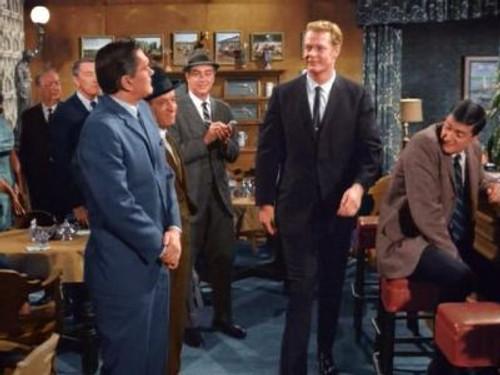 Bewitched Season 2 Episode 21 - Fastest Gun on Madison Avenue