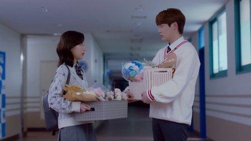 Light on Me Season 1 Episode 16 - Episode 16