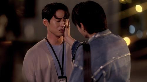 ThamePo: Heart That Skips A Beat Season 1 Episode 11 - Space Oddity