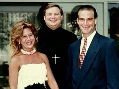 Forensic Files Season 7 Episode 37 - Breaking the Mold