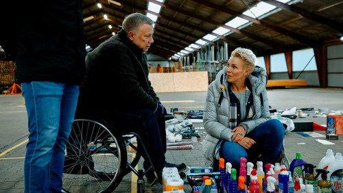 Vi drukner i rod Season 1 Episode 1 - Episode 1