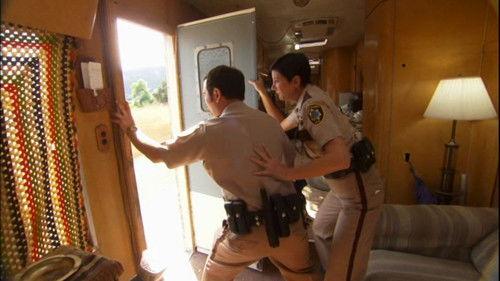 Reno 911! Season 6 Episode 9 - Getaway Trailer