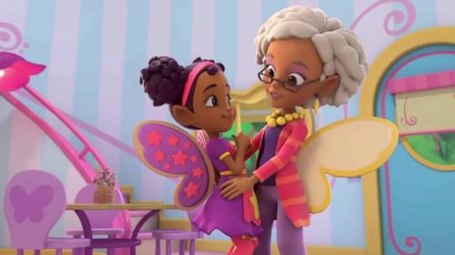 Butterbean's Café Season 1 Episode 2 - Grandma Nana Banana Bread