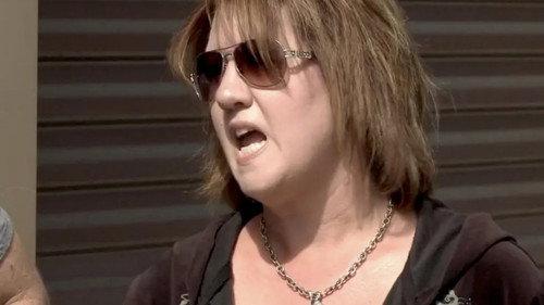 Storage Hunters Season 2 Episode 12 - Business in a Box