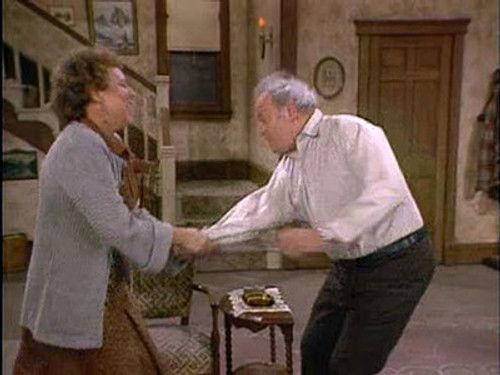 All in the Family Season 7 Episode 17 - Archie's Chair