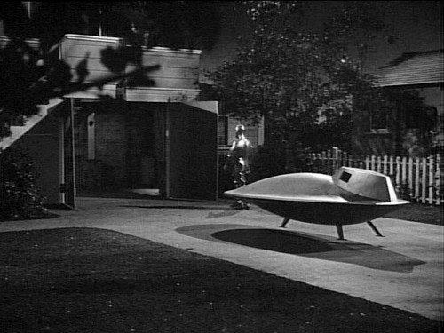 My Favorite Martian Season 2 Episode 4 - Nothing But the Truth