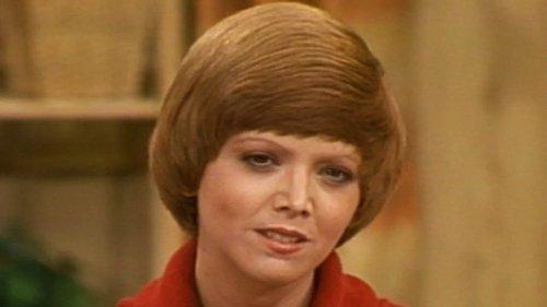 undefined Season 3 Episode 13 - Eleanor's Return