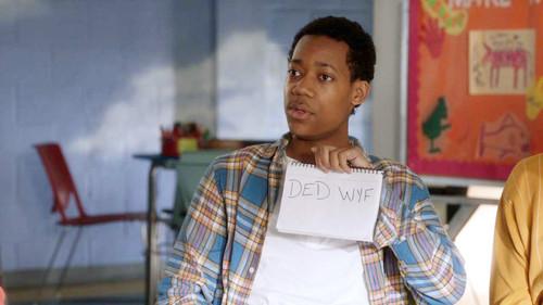 Go On Season 1 Episode 3 - There's No 'Ryan' in Team