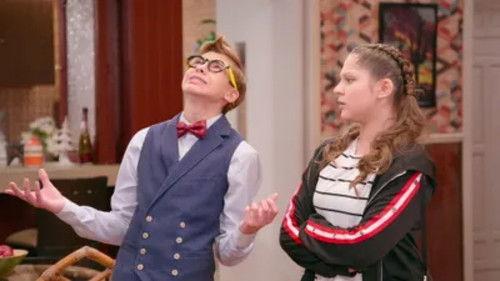 Una familia de diez Season 9 Episode 13 - Fue en un cabaret donde me encontré chafeando