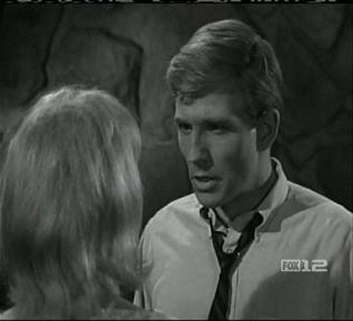 Perry Mason Season 8 Episode 21 - The Case of the Fatal Fetish