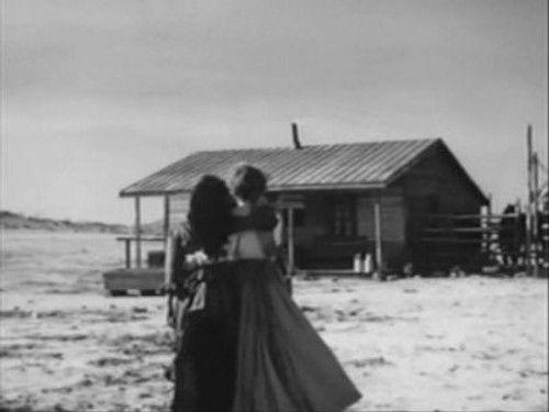 Gunsmoke Season 10 Episode 7 - Help Me, Kitty