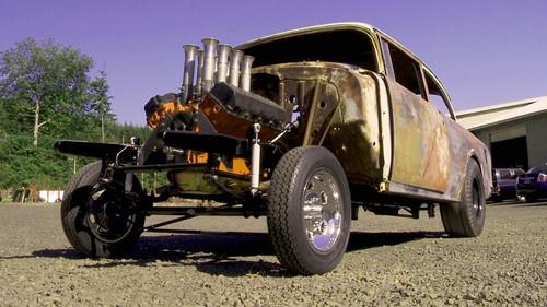 Roadkill Season 3 Episode 6 - Hemi Buildup on a '55 Chevy Bel Air!