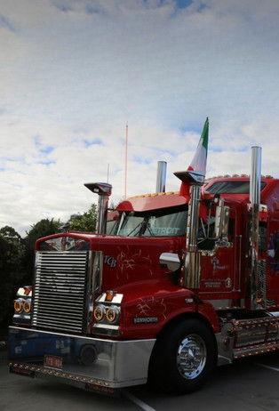 Rides Down Under: Aussie Truckers poster