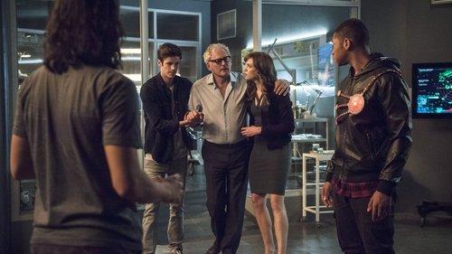 The Flash Season 2 Episode 4 - The Fury of Firestorm