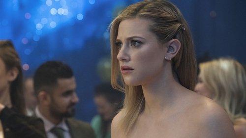 Riverdale Season 1 Episode 11 - Chapter Eleven: To Riverdale and Back Again