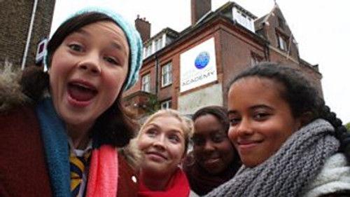 Dixi Season 3 Episode 1 - Uncharted waters