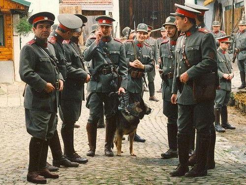 Četnické humoresky Season 1 Episode 7 - Grunt