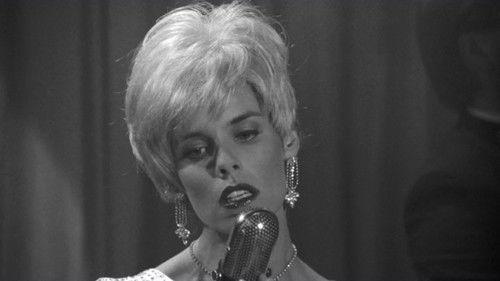 Baywatch Season 3 Episode 9 - Masquerade