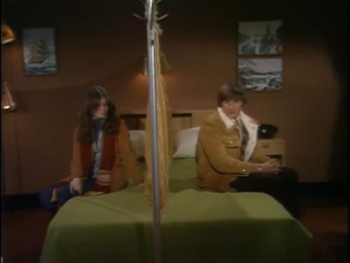 One Day at a Time Season 3 Episode 16 - Barbara's Rebellion