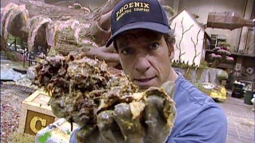 Dirty Jobs Season 2 Episode 8 - Parade Float Dismantler