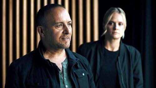 Alarm for Cobra 11: The Motorway Police Season 48 Episode 7 - Das Team (1)