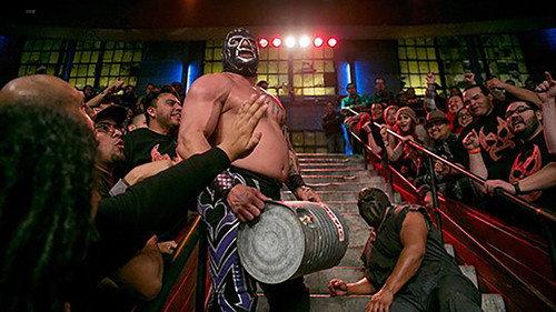 Lucha Underground Season 2 Episode 13 - Monster Meets Monster