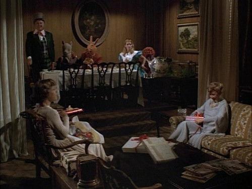 Ellery Queen Season 1 Episode 8 - The Adventure of the Mad Tea Party