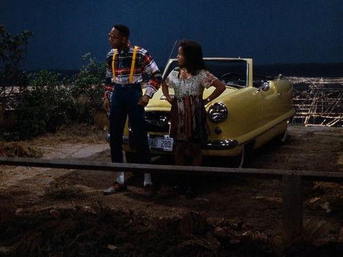 Family Matters Season 6 Episode 9 - Paradise Bluff