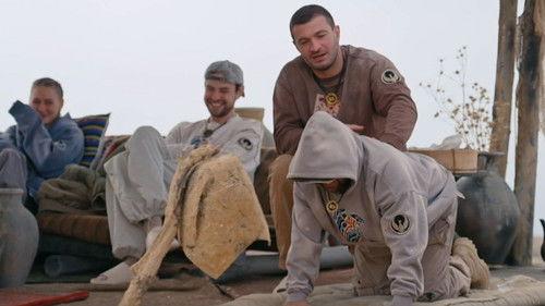 Survive in … Season 4 Episode 8 - Episode 8