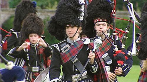 Wie is de Mol? Season 2 Episode 8 - Season 2, Episode 8