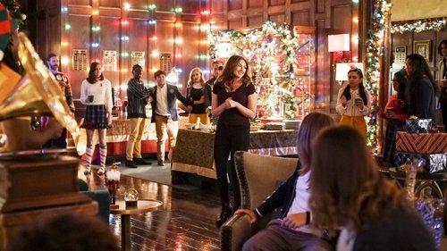 Legacies Season 2 Episode 8 - This Christmas Was Surprisingly Violent