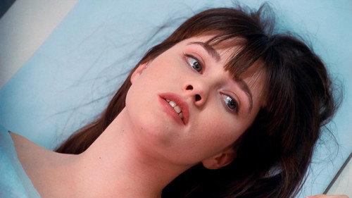 Beverly Hills, 90210 Season 1 Episode 18 - It's Only a Test