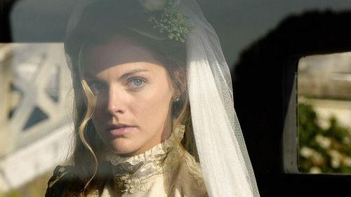 Grand Hotel Season 2 Episode 1 - Lights and Shadows