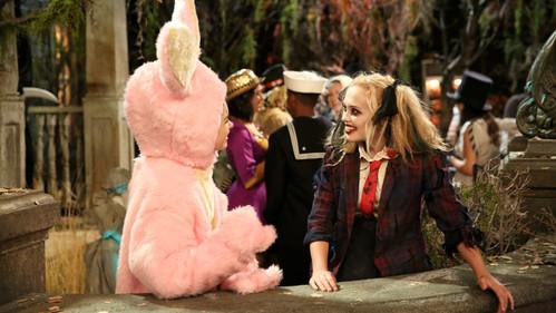 Liv and Maddie Season 3 Episode 4 - Haunt-A-Rooney