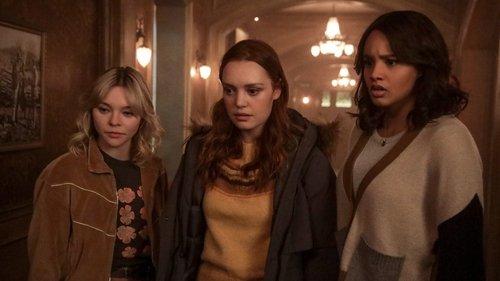 Motherland: Fort Salem Season 3 Episode 8 - Petra's Favorite Pen