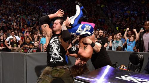 WWE Friday Night SmackDown Season 19 Episode 16 - April 18, 2017 (Louisville, KY)