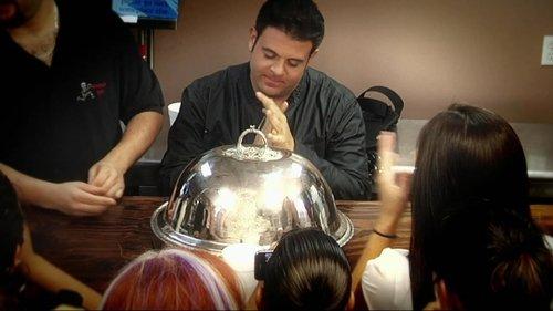 Man v. Food Season 2 Episode 7 - Sarasota